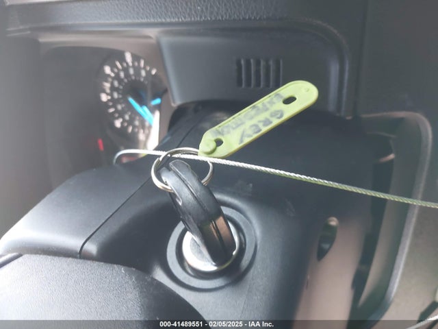 1FMJU1HT9GEF13110 Ford Expedition Xlt