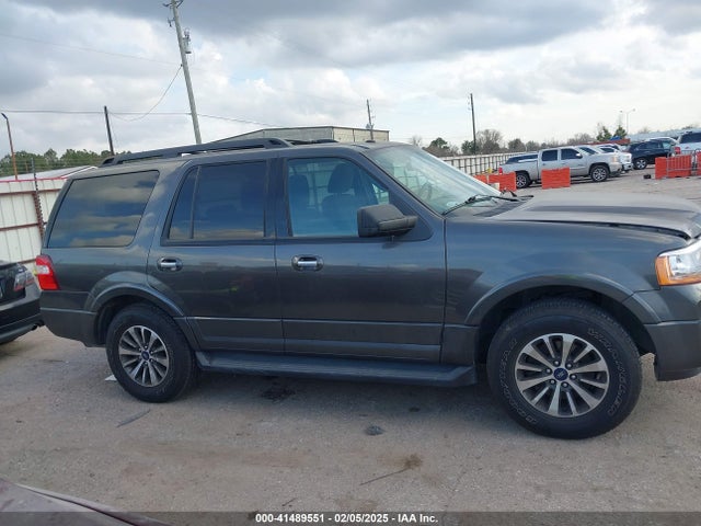 1FMJU1HT9GEF13110 Ford Expedition Xlt