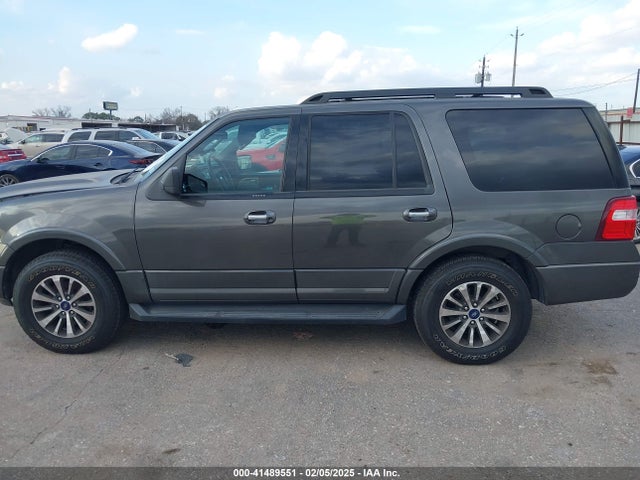 1FMJU1HT9GEF13110 Ford Expedition Xlt