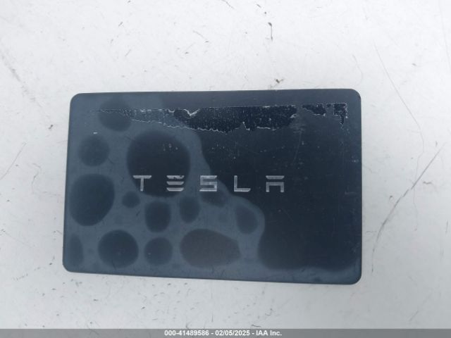 5YJ3E1EA0PF587656 Tesla Model 3 Rear-wheel Drive