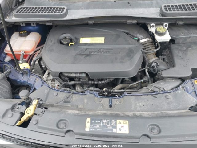 1FMCU0JX8GUB94272 Ford Escape Titanium