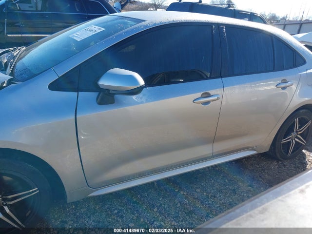JTDEPRAE5LJ059544 Toyota COROLLA LE