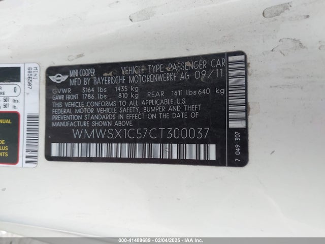 2012 MINI COOPER WMWSX1C57CT300037 Photo 8