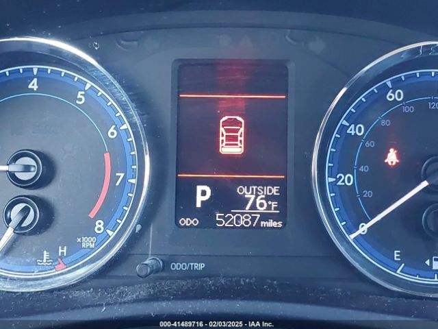 5YFBURHE8JP760881 Toyota COROLLA LE