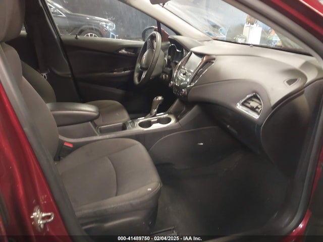 1G1BE5SMXJ7141862 Chevrolet Cruze Lt Auto