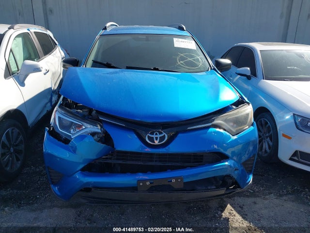 Toyota RAV4 LE 2016 JTMZFREV6GJ066409 Image 12