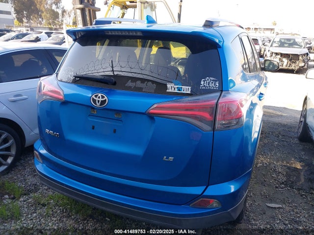 Toyota RAV4 LE 2016 JTMZFREV6GJ066409 Image 16