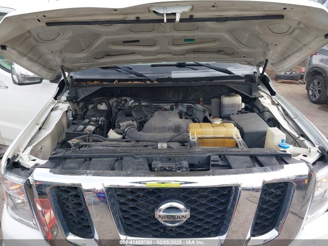 5BZBF0AA8FN850680 Nissan Nv Passenger Nv3500 Hd Sv V6