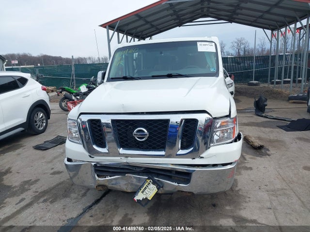 5BZBF0AA8FN850680 Nissan Nv Passenger Nv3500 Hd Sv V6