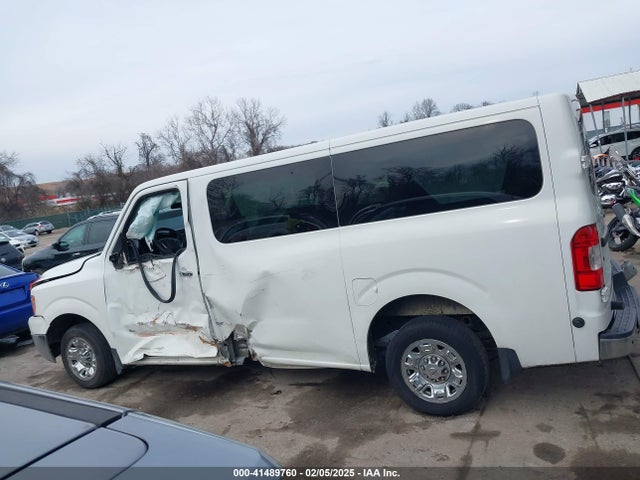 5BZBF0AA8FN850680 Nissan Nv Passenger Nv3500 Hd Sv V6