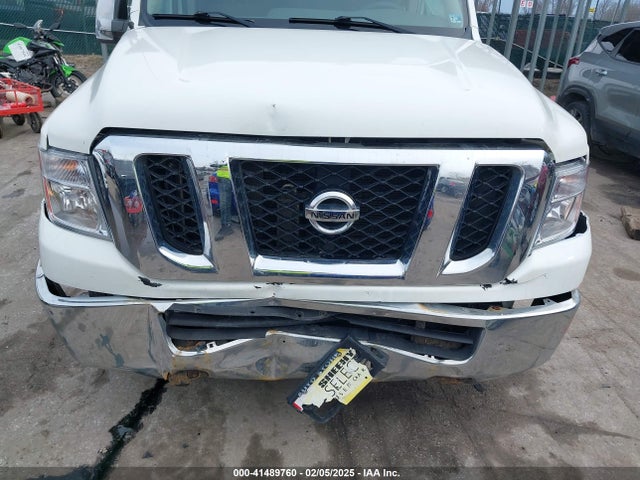 5BZBF0AA8FN850680 Nissan Nv Passenger Nv3500 Hd Sv V6
