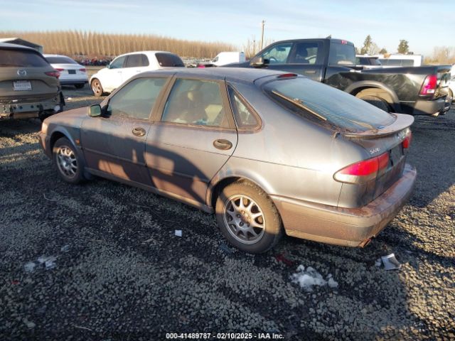 2000 SAAB 9-3 YS3DD55H5Y2043016 Photo 2