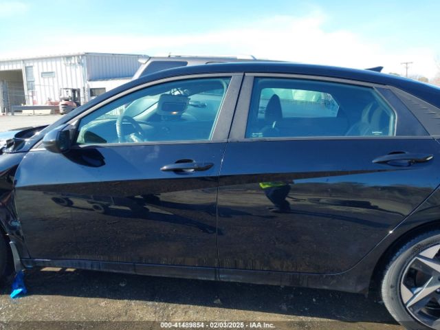 KMHLS4AG7PU572241 Hyundai ELANTRA SEL