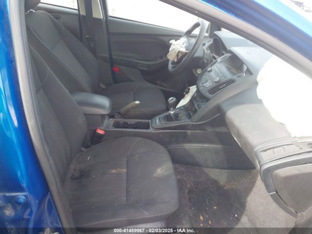 1FADP3FE7JL200655 Ford FOCUS SE