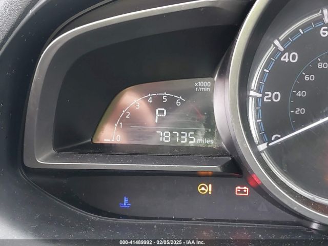 3MYDLBJV5LY709971 Toyota YARIS LE