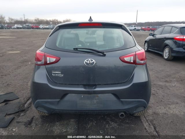 3MYDLBJV5LY709971 Toyota YARIS LE