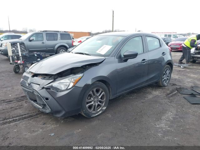 3MYDLBJV5LY709971 Toyota YARIS LE