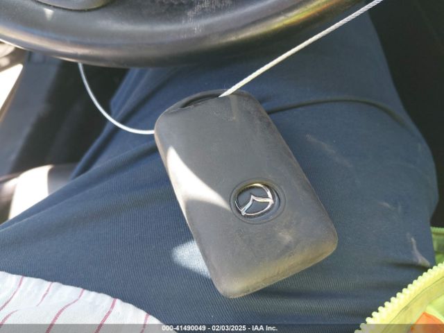 JM1BPACL7L1173352 Mazda Mazda3 Select Package