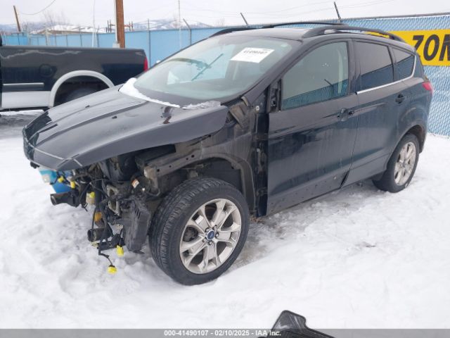 1FMCU9G92GUA33686 Ford ESCAPE SE