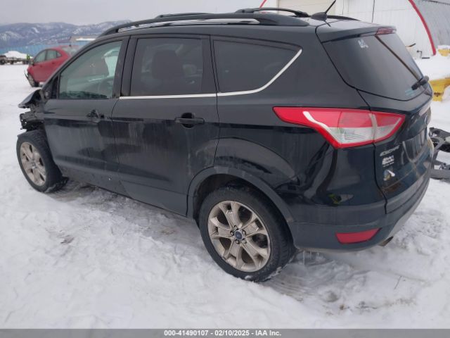 1FMCU9G92GUA33686 Ford ESCAPE SE