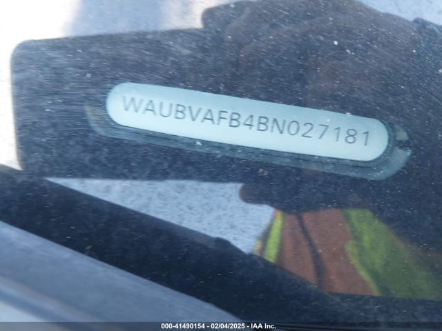41490154 :رقم المزاد ، WAUBVAFB4BN027181 vin ، 2011 Audi A6 4.2 Prestige مزاد بيع