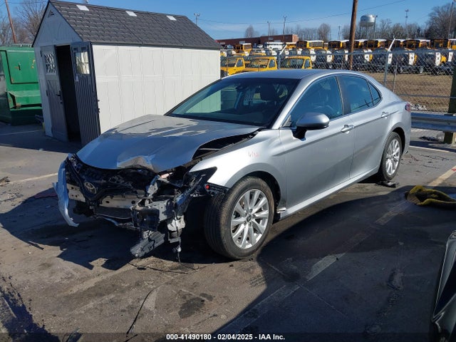 4T1C11AK8LU364109 Toyota CAMRY LE