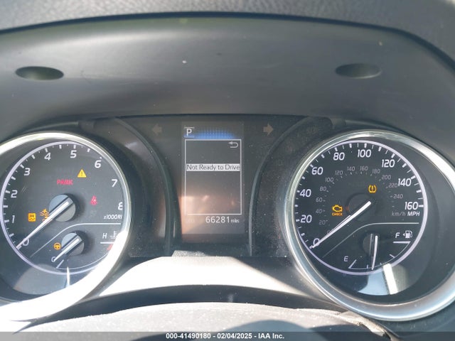 4T1C11AK8LU364109 Toyota CAMRY LE