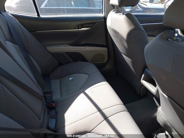 4T1C11AK8LU364109 Toyota CAMRY LE