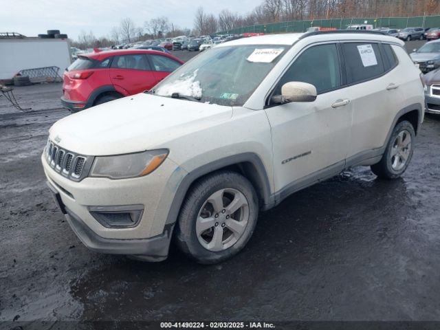 3C4NJDBB7KT703593 Jeep Compass Latitude 4x4