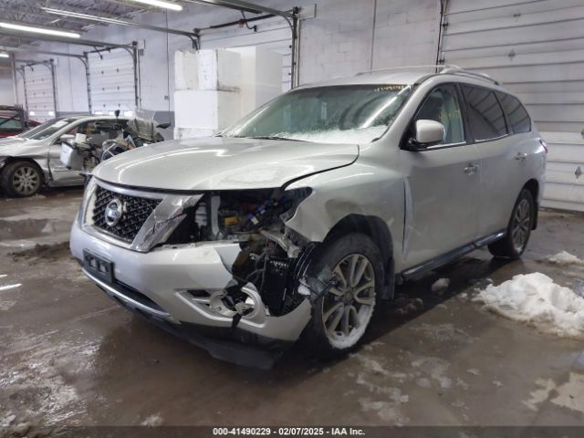 5N1AR2MM7GC652590 Nissan Pathfinder Sv