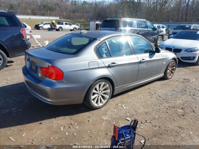 2011 BMW 328I WBAPH7C54BE676753 Photo 3