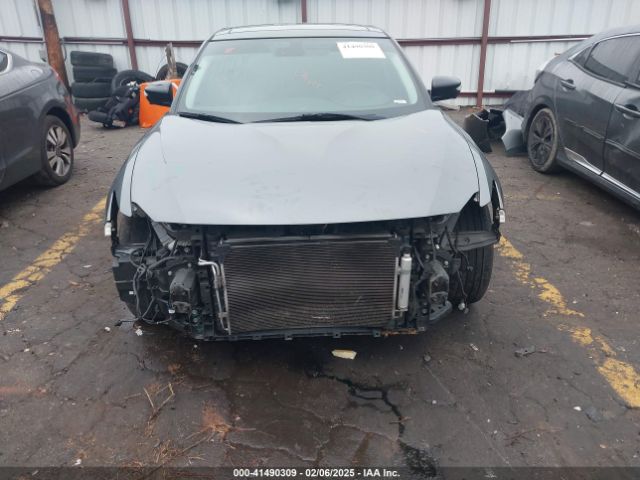 1N4AA6AP7JC390262 Nissan Maxima 3.5 Platinum