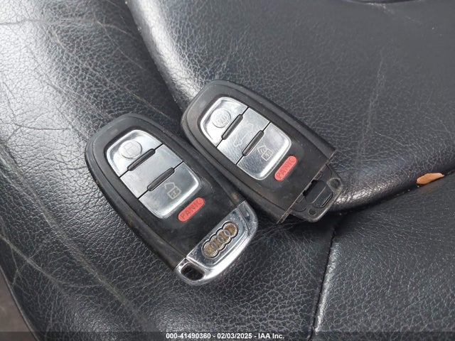 2010 AUDI A4 WAUAFAFL6AN053023 Photo 10