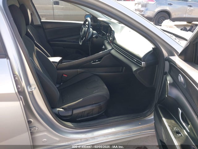 5NPLS4AG5MH044224 Hyundai ELANTRA SEL