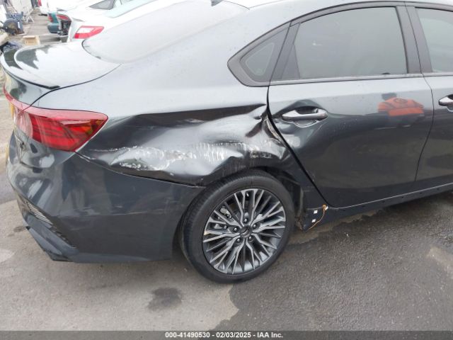 3KPF54AD4RE779914 KIA Forte Gt-line