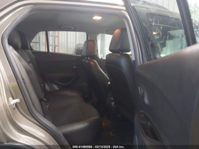 KL7CJLSM2MB369543 Chevrolet Trax Fwd Lt