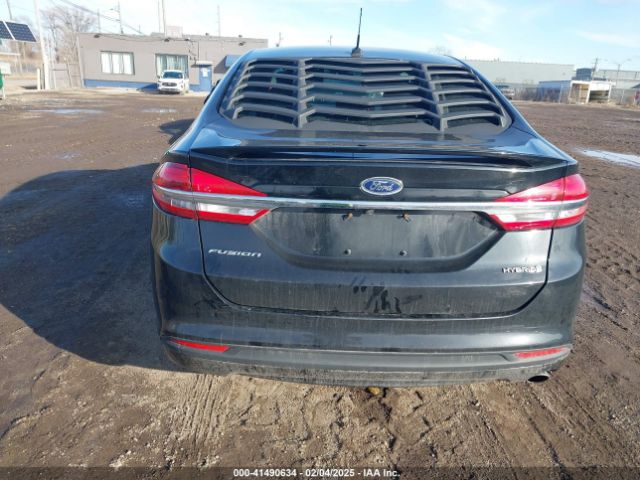 3FA6P0LUXJR131707 Ford Fusion Hybrid Se