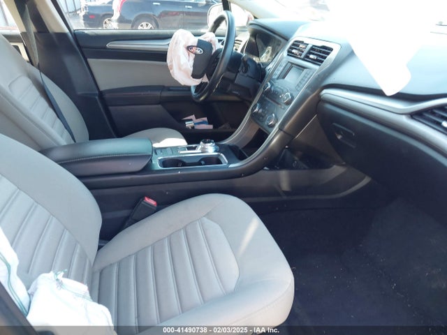 Ford FUSION S 2018 3FA6P0G76JR270334 Image 5