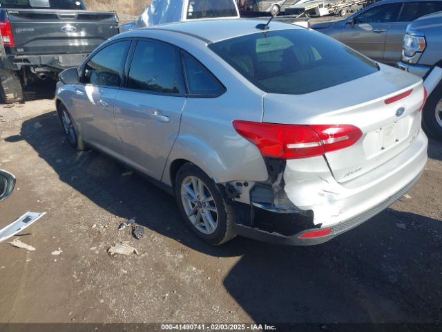 1FADP3F24GL361690 Ford FOCUS SE