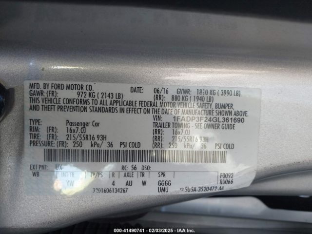 1FADP3F24GL361690 Ford FOCUS SE