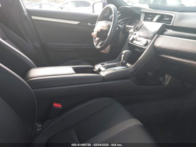 2HGFC2F81MH557917 Honda Civic Sport