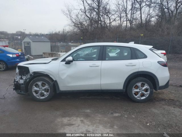 3CZRZ2H33PM739713 Honda Hr-v Awd Lx