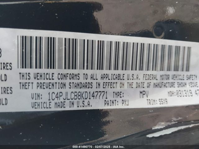 1C4PJLCB8KD147771 Jeep Cherokee Latitude Fwd