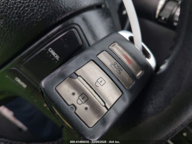 KNALN4D78E5125574 KIA Cadenza Premium