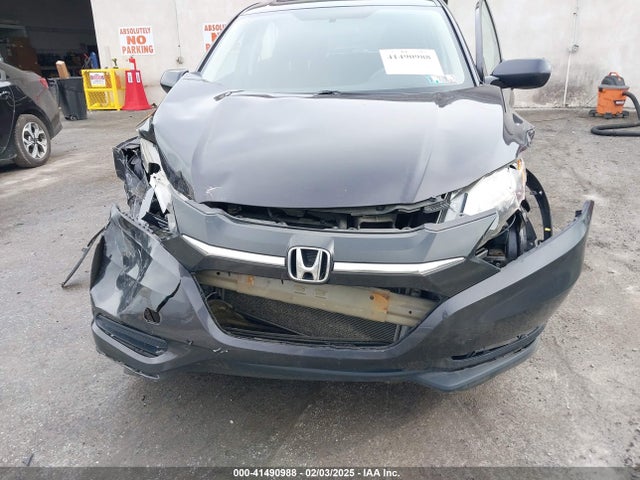 3CZRU6H3XHM714198 Honda HR-V LX