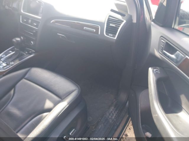 WA1C2AFP0HA083379 Audi Q5 2.0t Premium