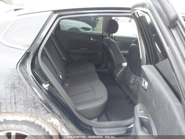 5XXGT4L37GG088122 KIA Optima Lx