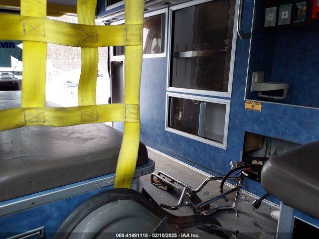 1FDSS3ELXEDB15210 Ford E-350 Super Duty Commercial