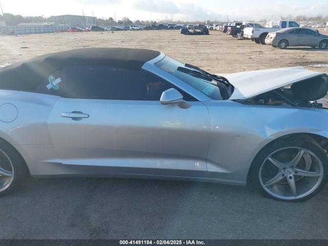 Chevrolet Camaro 1lt 2018 1G1FB3DX4J0119550 Image 13