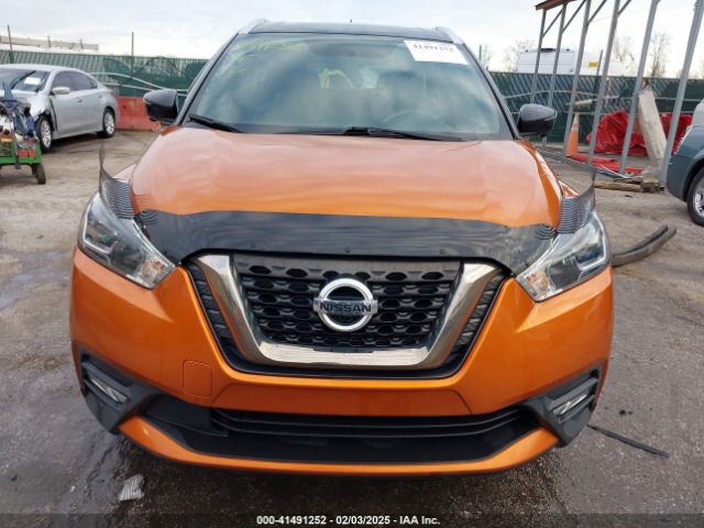 3N1CP5CU6KL559887 Nissan KICKS SR
